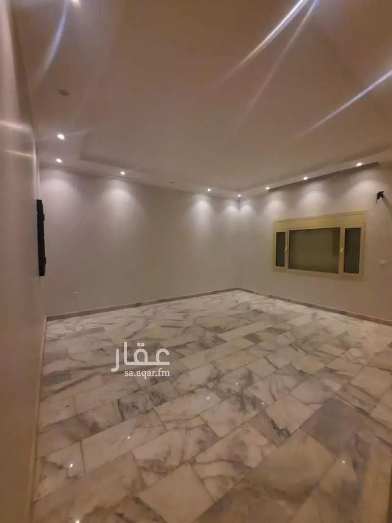 3 bedroom apartment in Al Shiraa 9