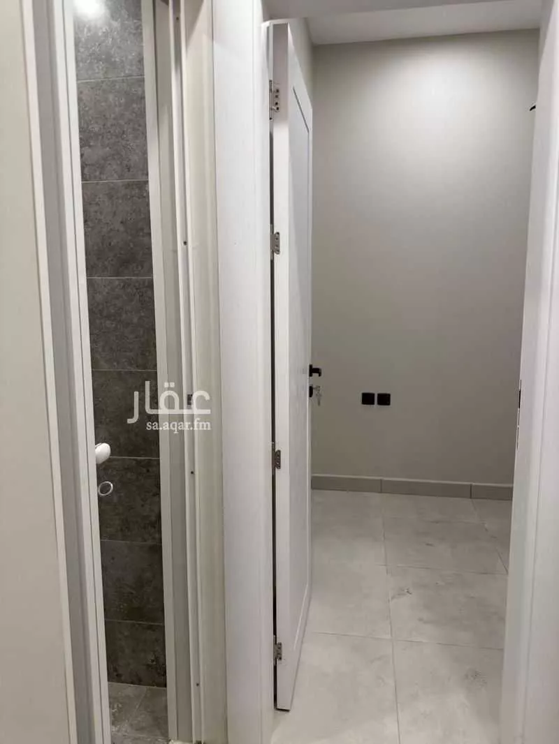 شقة 5 غرف في الصوارى 7