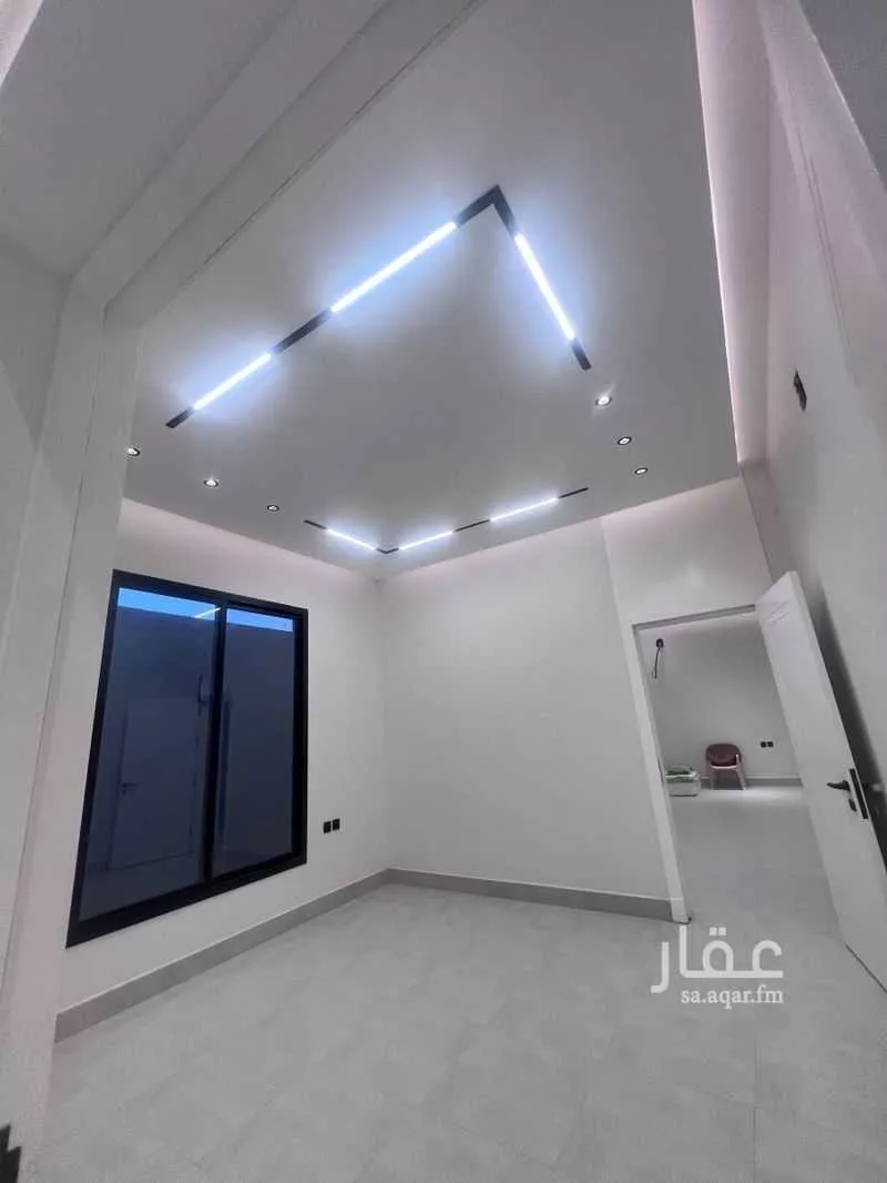 4 bedroom floor in Ash Sharq 5
