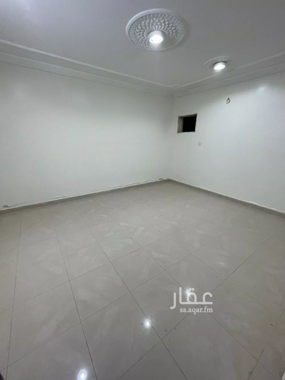 4 bedroom floor in Al Yarmouk 2