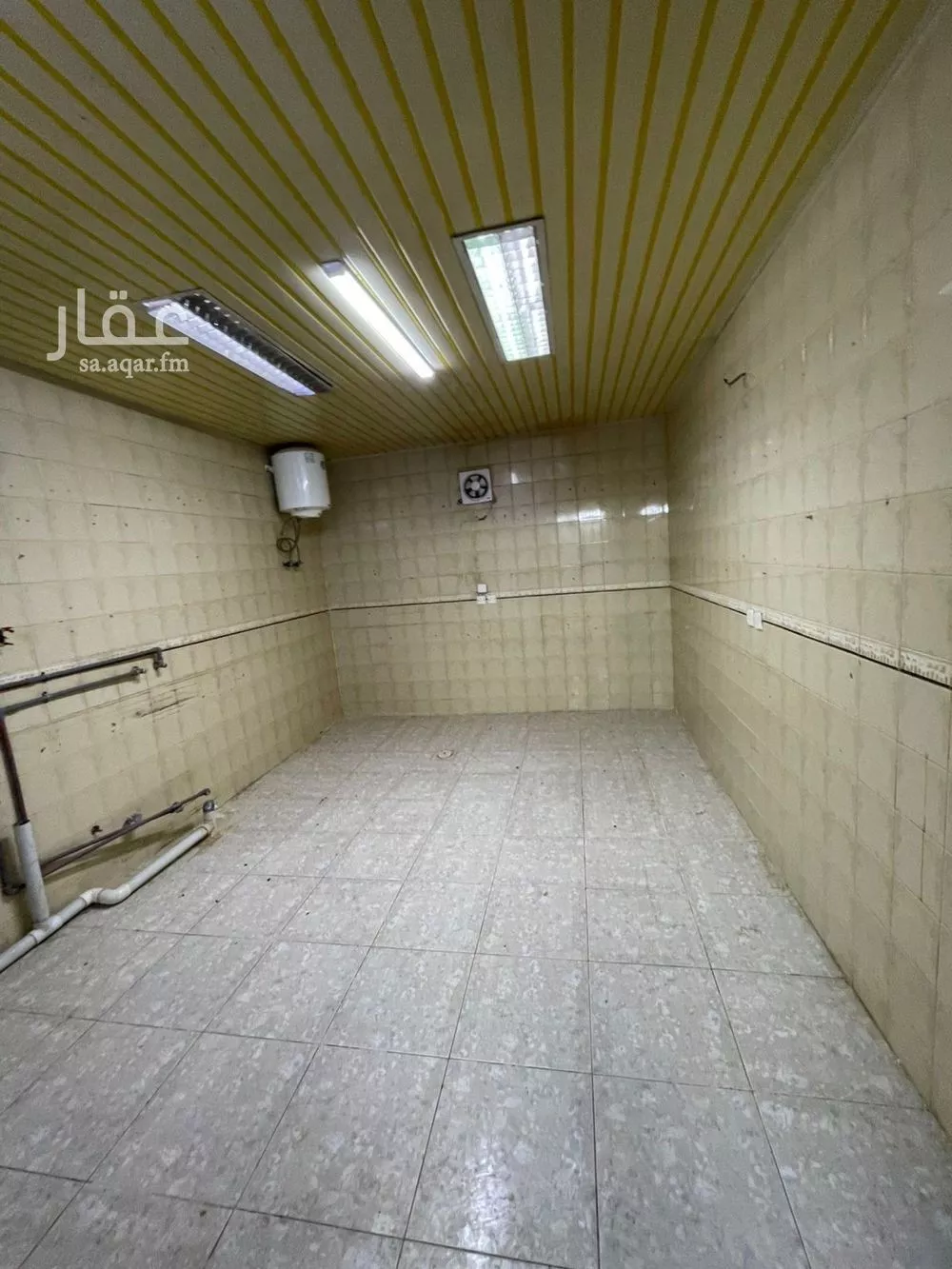 4 bedroom floor in Al Yarmouk 7