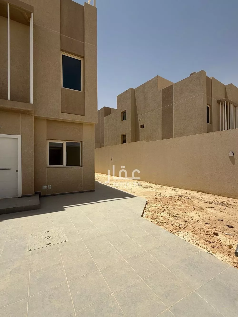 5 bedroom villa in Al Aridh 2