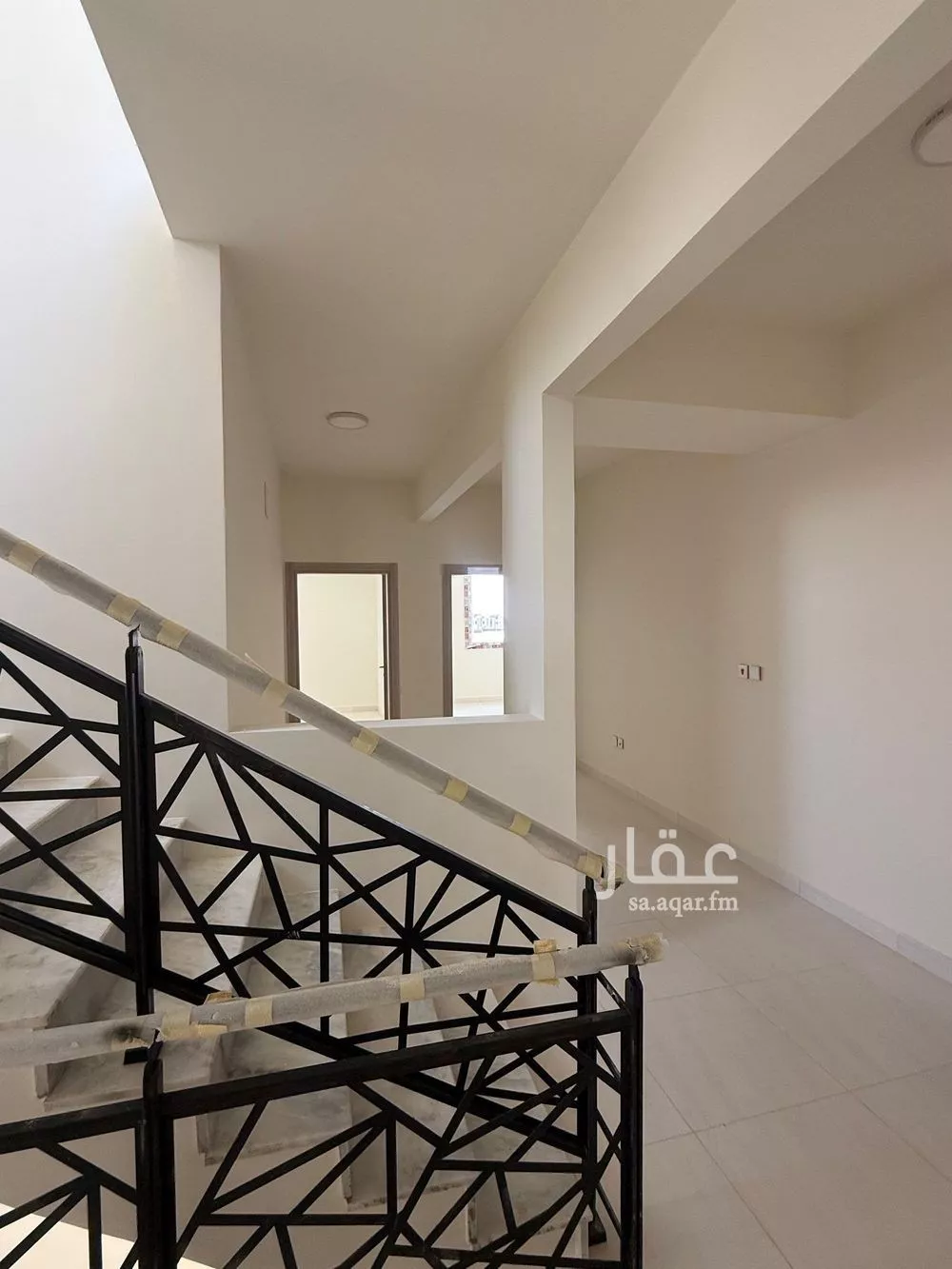 5 bedroom villa in Al Aridh 11
