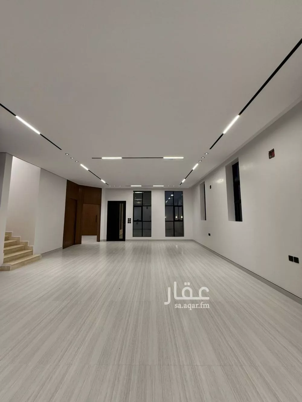 فيلا 6 غرف في المهدية 5