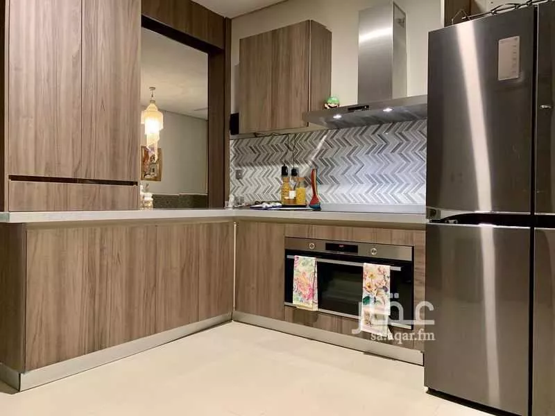 شقة 4 غرف في النهضة 3