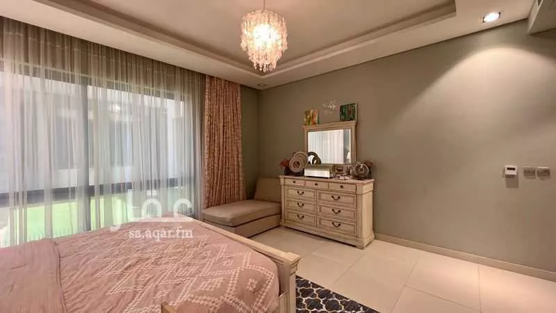 شقة 4 غرف في النهضة 4