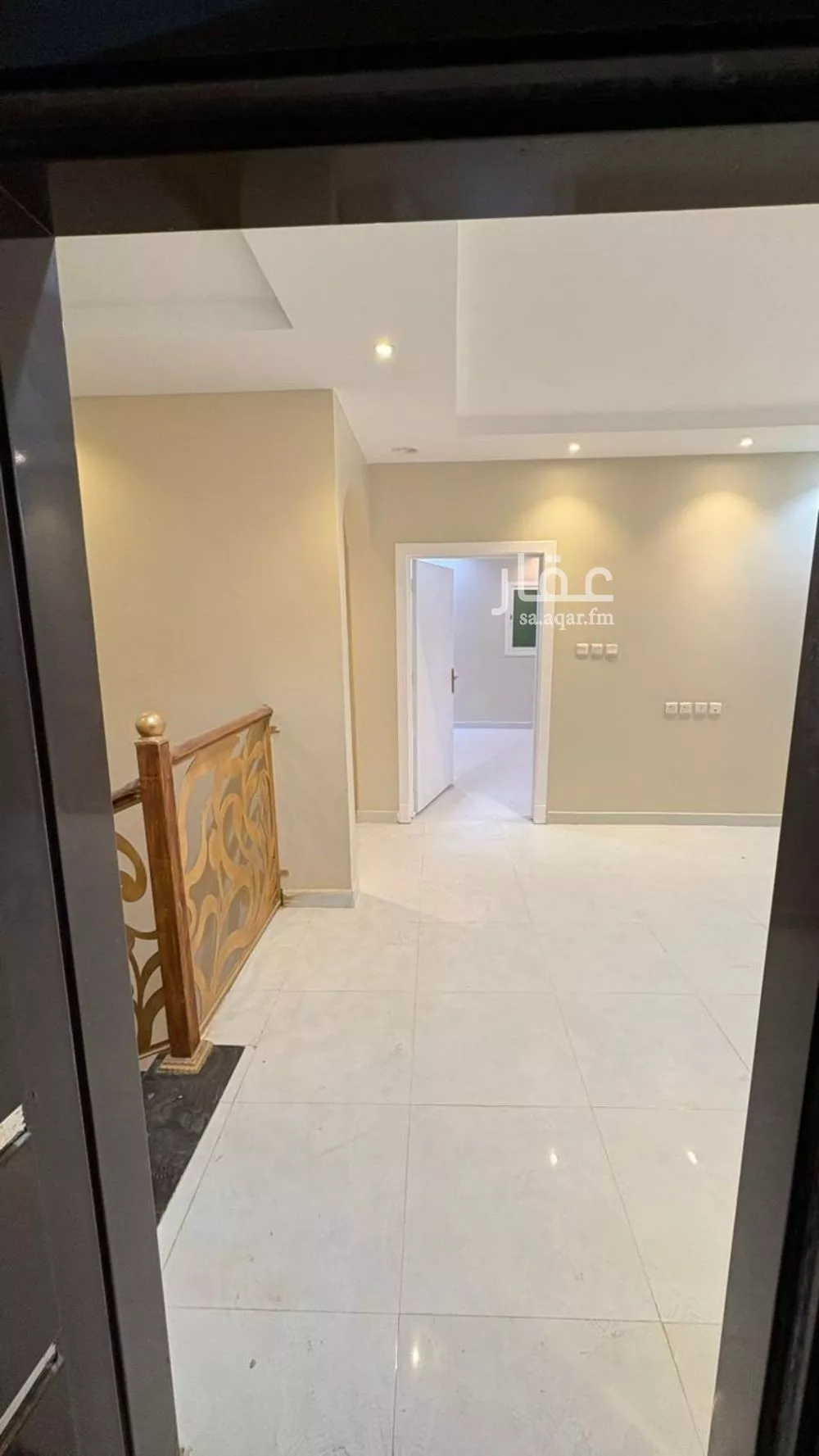 فيلا 8 غرف في المهدية 11