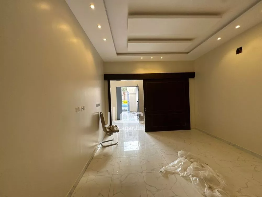 4 bedroom villa in Al Aridh 16