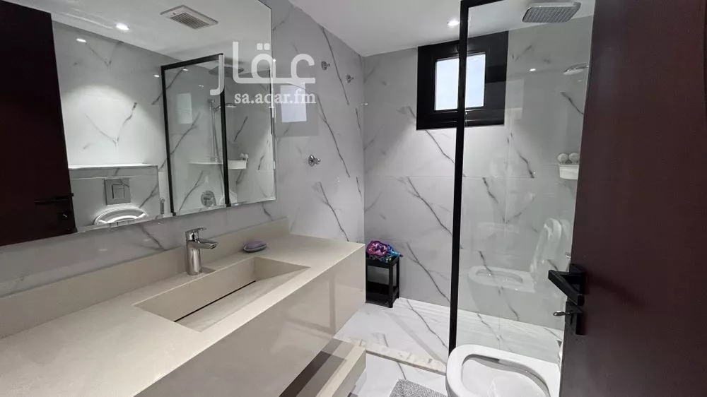 فيلا 7 غرف في الربيع 9