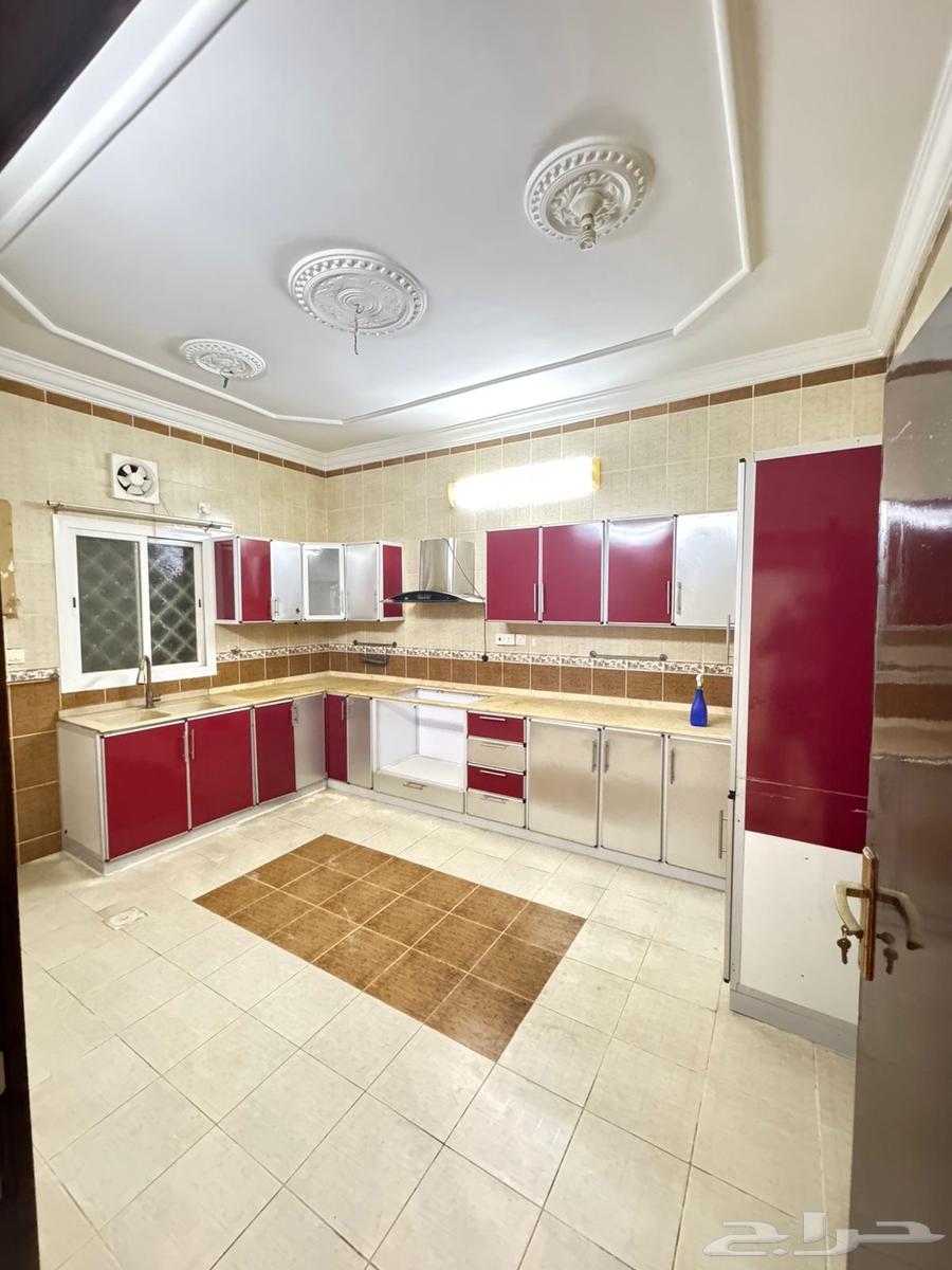 شقة 3 غرف في السنابل 8