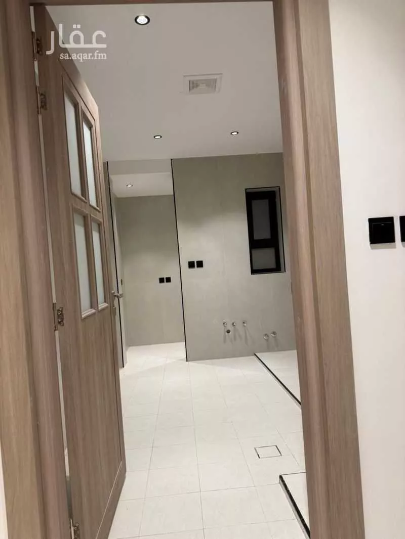 شقة 4 غرف في الجامعيين 8