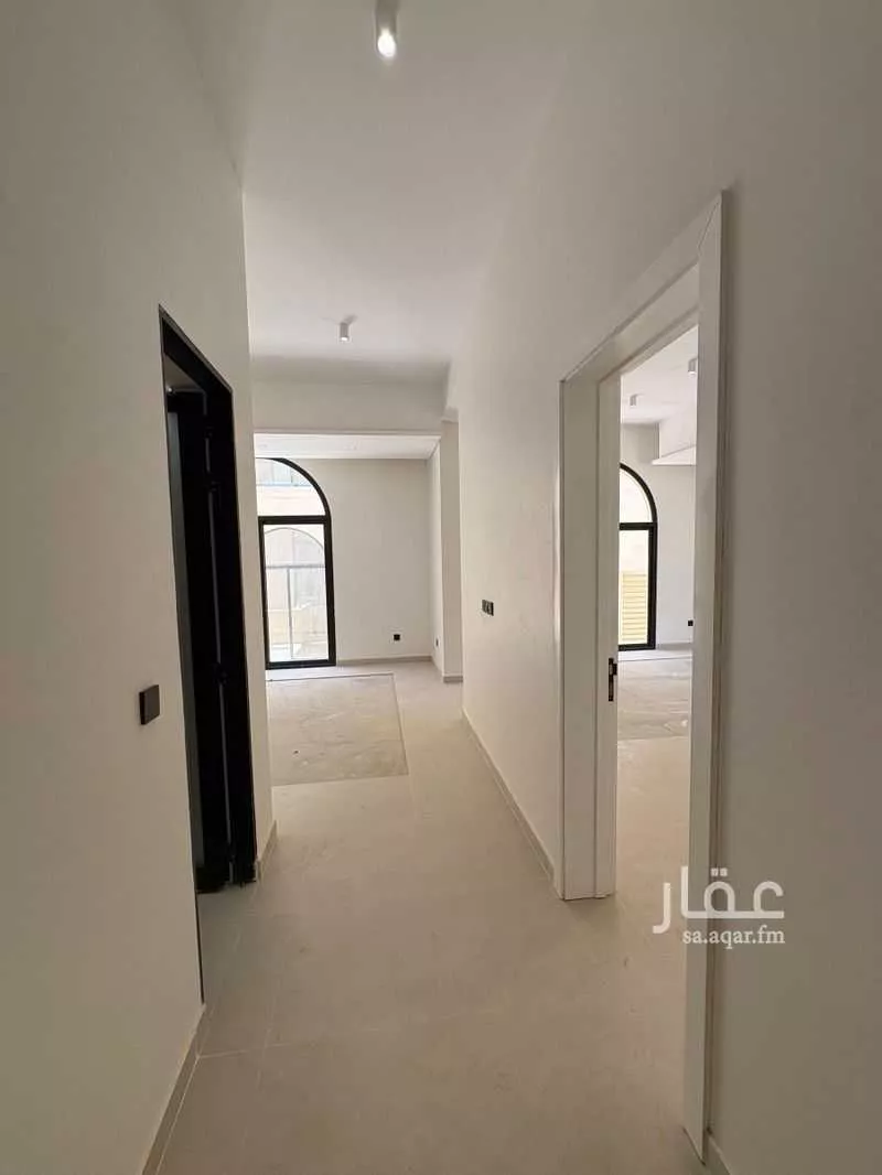 فيلا 3 غرف في الشرق 4