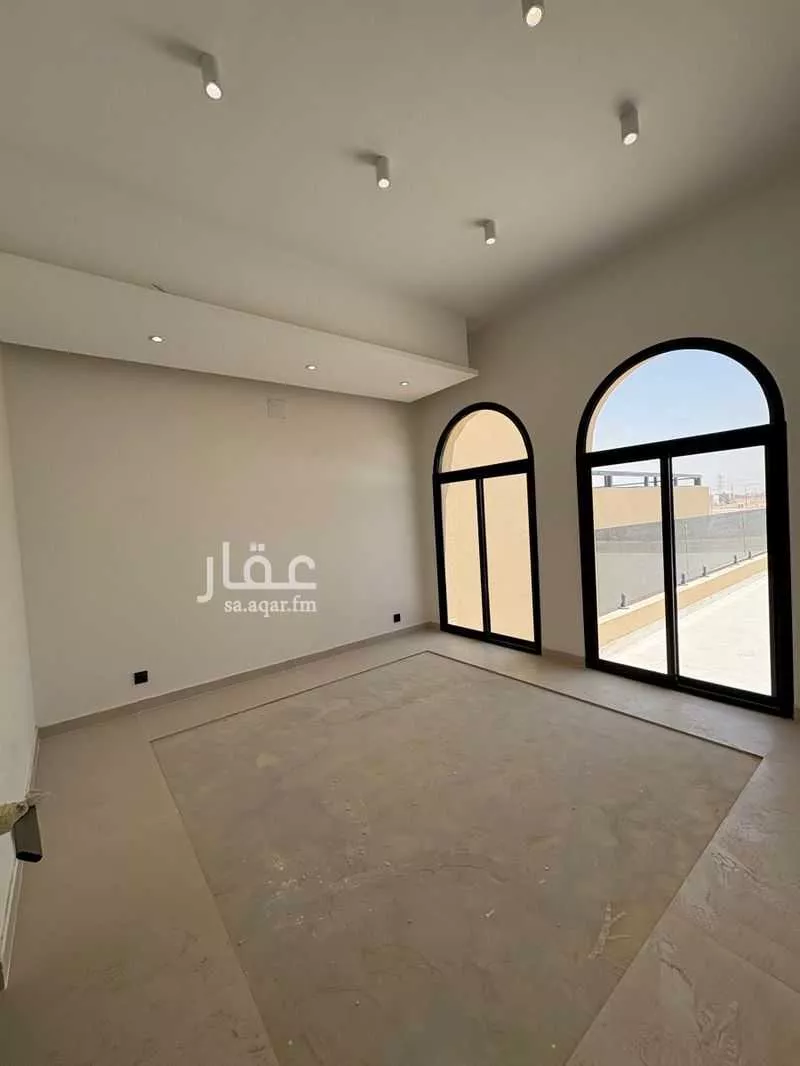 فيلا 3 غرف في الشرق 8