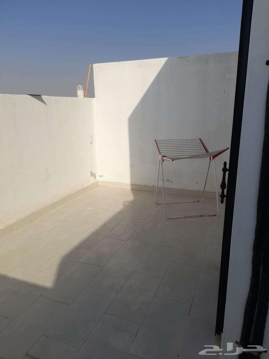 3 bedroom villa in Al Buhayrat 14