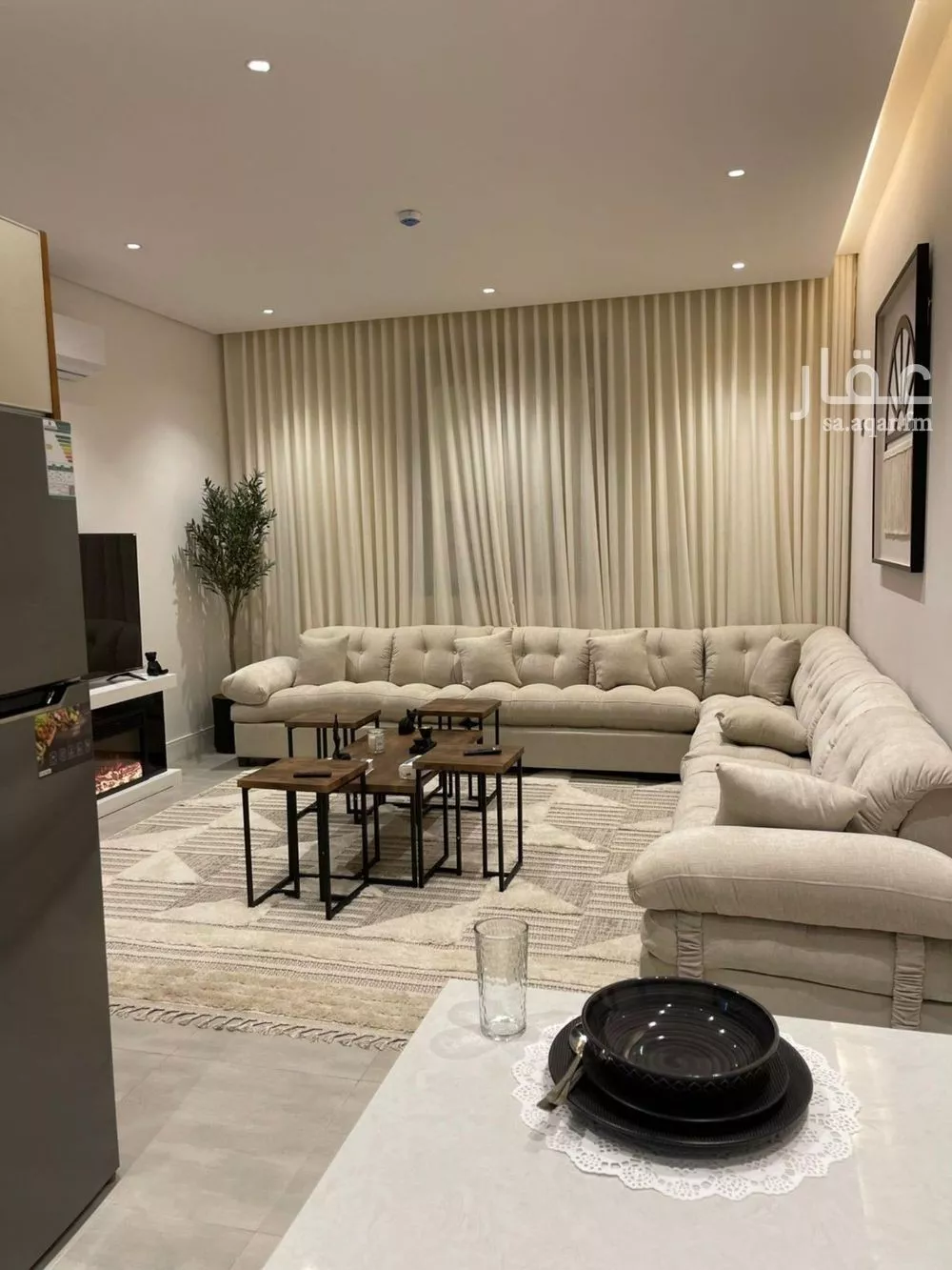 شقة 3 غرف في الملقا 10