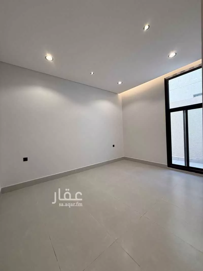 فيلا 5 غرف في الصفا 8