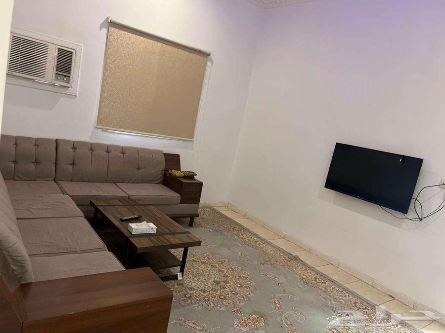 شقة 7 غرف في الفيصلية 5