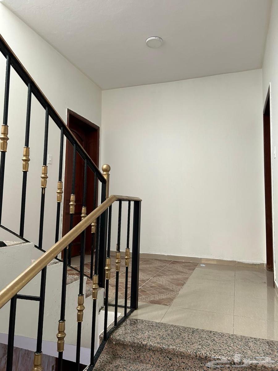 شقة 5 غرف في الخزامى 4