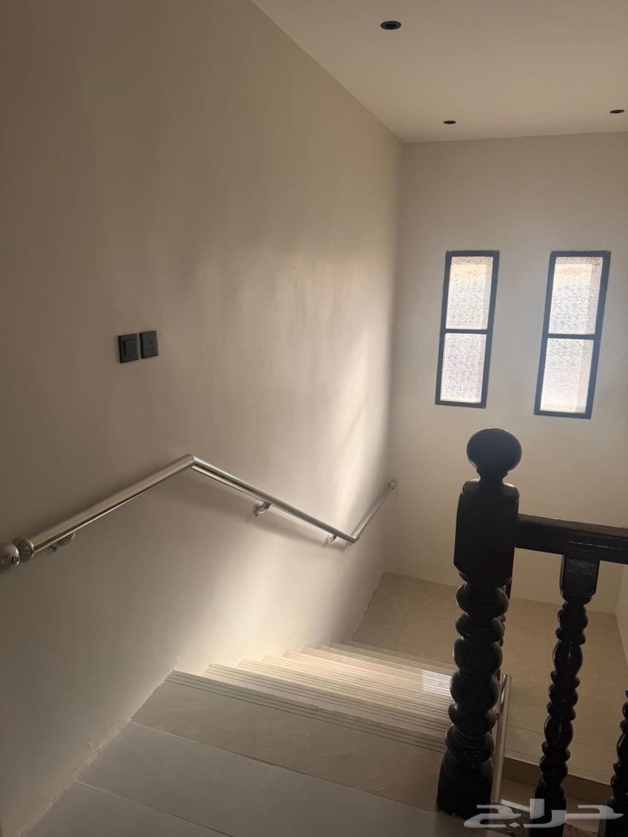 فيلا 7 غرف في الراكة الجنوبية 17