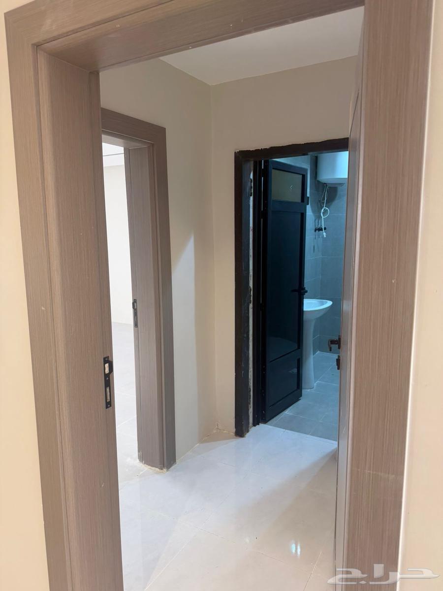 فيلا 7 غرف في الراكة الجنوبية 18