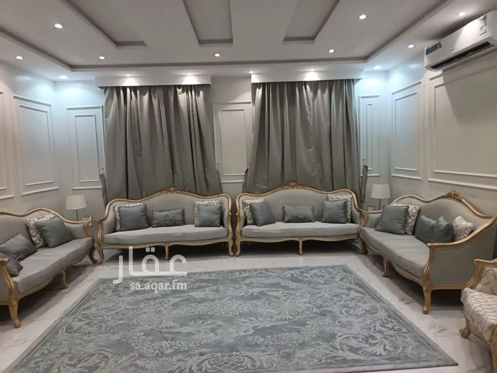 7 bedroom villa in Al Rimal 3