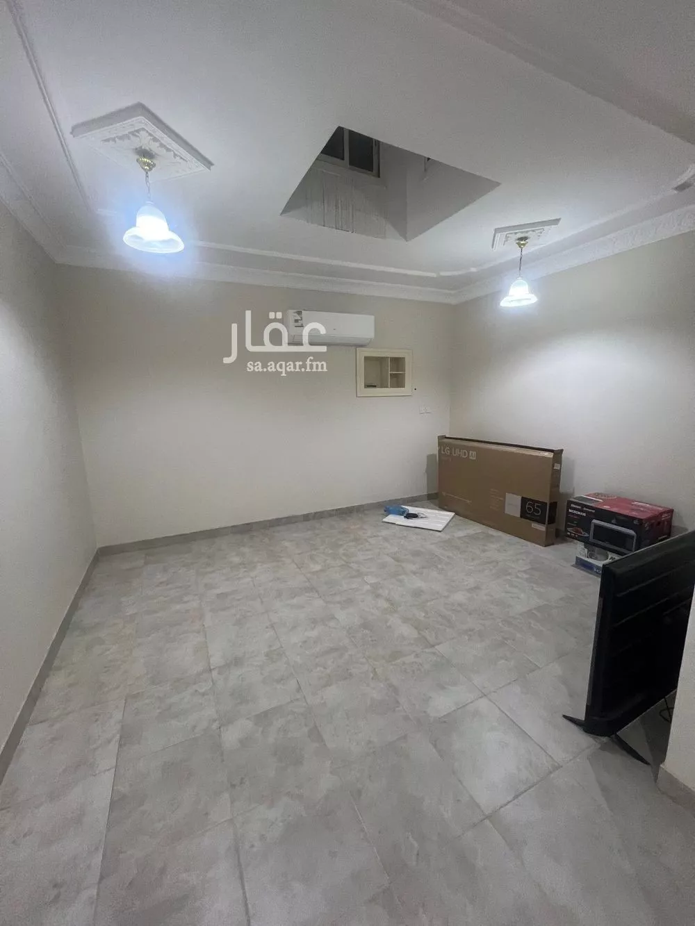4 bedroom floor in Ishbiliyah 13
