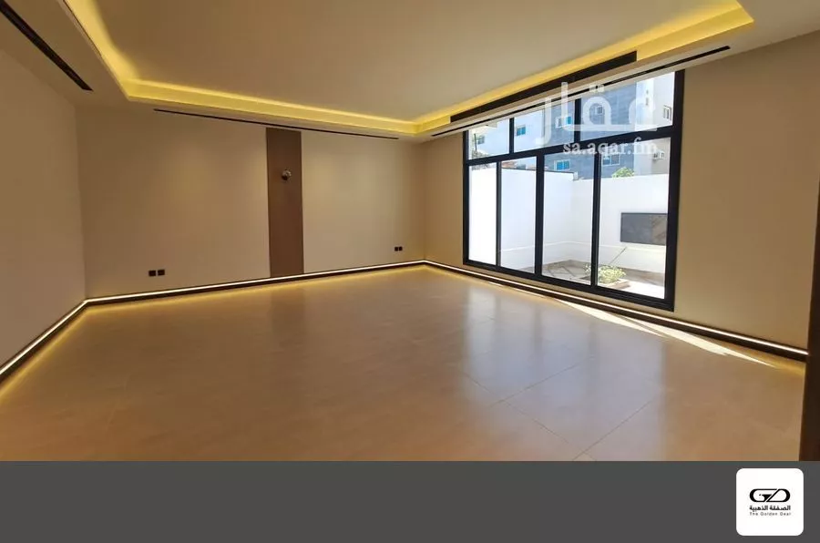 4 bedroom villa in Al Shiraa 8