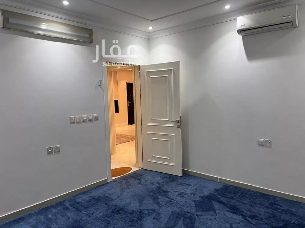 4 bedroom floor in Al Munsiyah 11