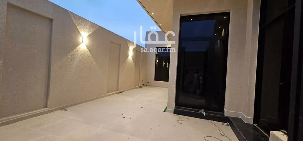 4 bedroom villa in Al Aridh 7