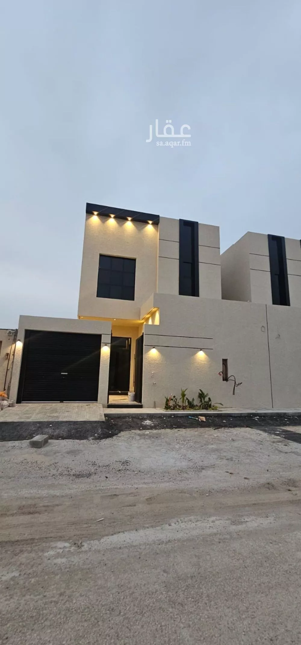 4 bedroom villa in Al Aridh 10