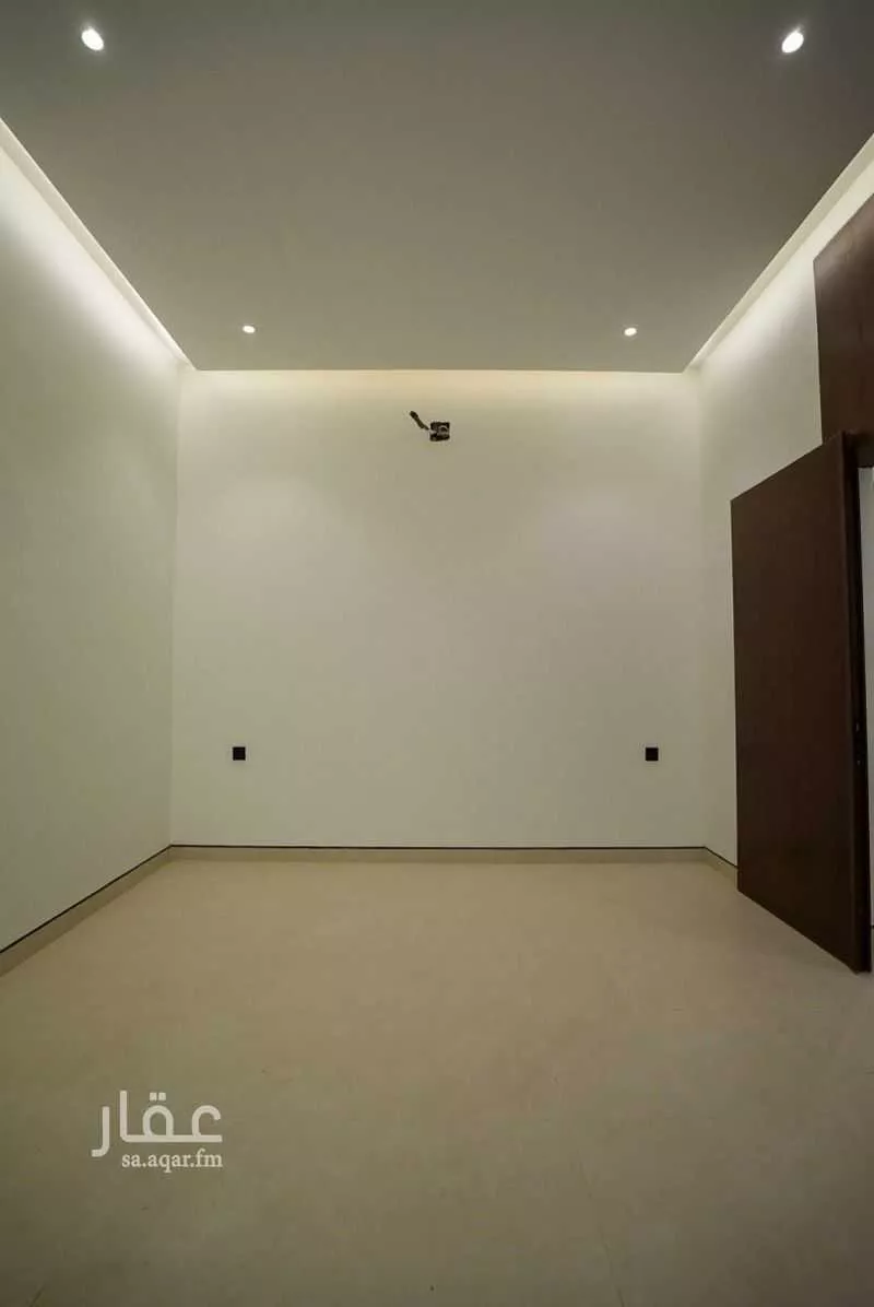 شقة 3 غرف في الشرق 13