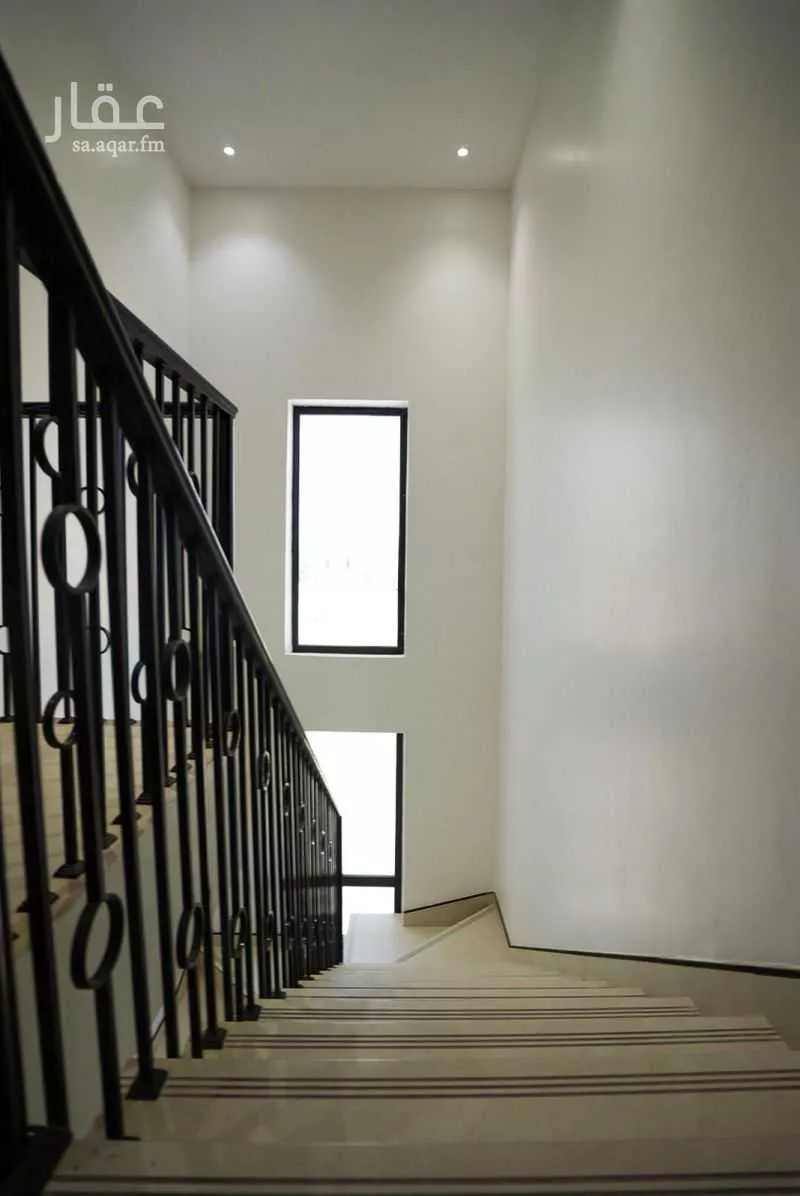 شقة 3 غرف في الشرق 8