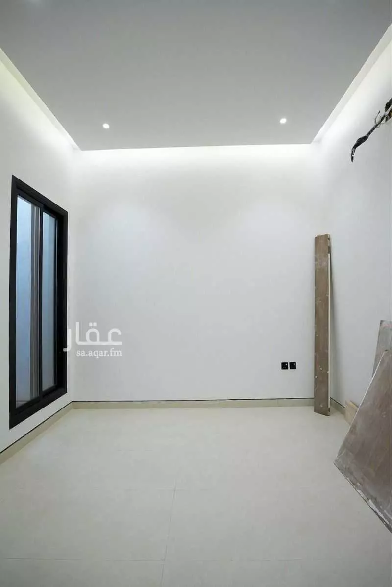 شقة 3 غرف في الشرق 10