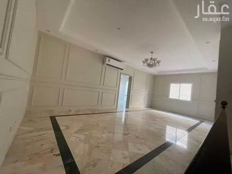 فيلا 6 غرف في الشاطئ 15