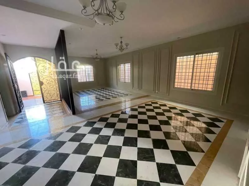 6 bedroom villa in Al Shati, Jeddah 20