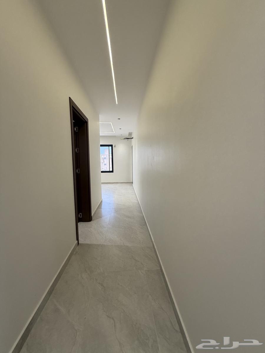 7 bedroom villa in Al Ukayshiyyah 3