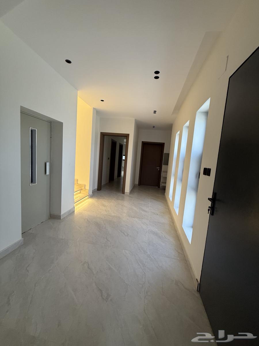 7 bedroom villa in Al Ukayshiyyah 5