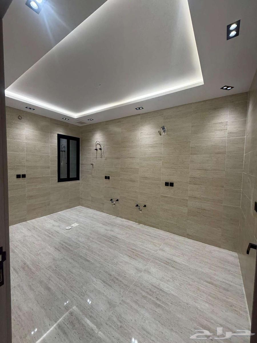 فيلا 9 غرف في ولي العهد 5