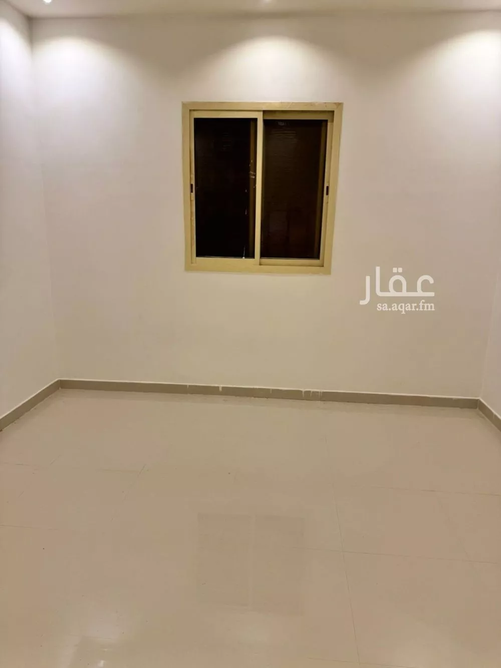 3 bedroom floor in Al Aridh 7