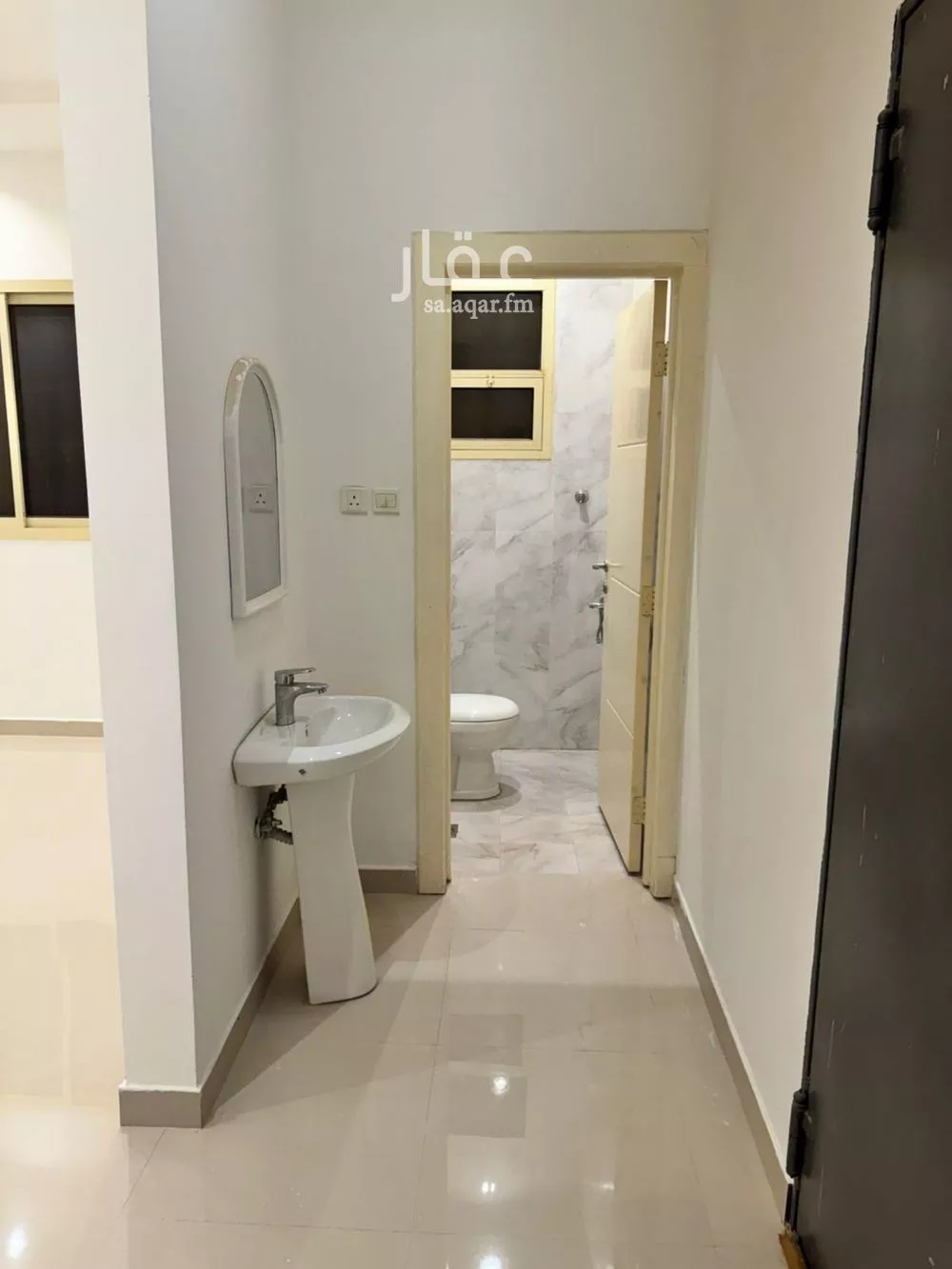 3 bedroom floor in Al Aridh 8