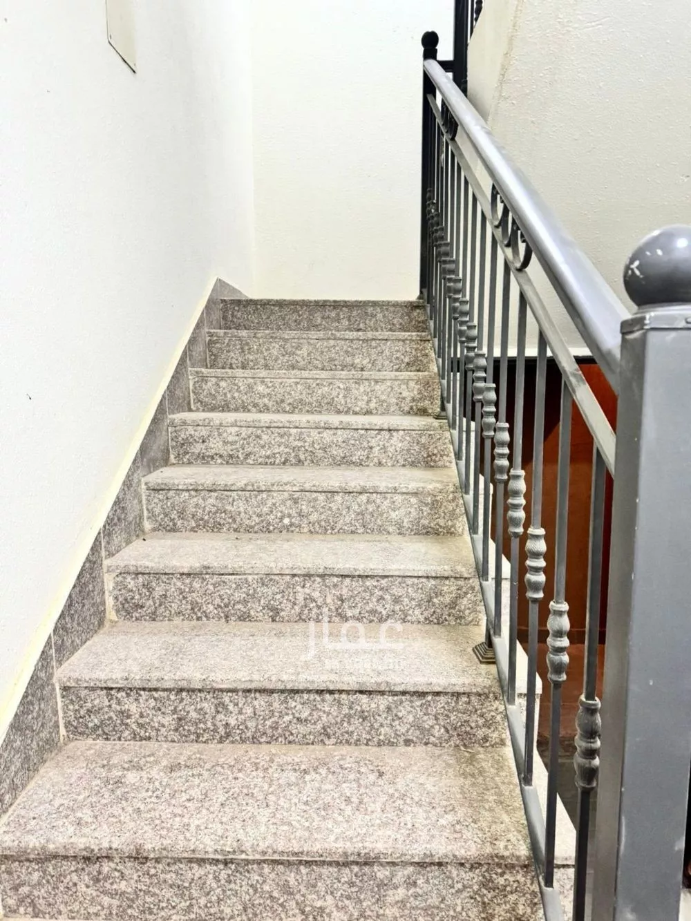 3 bedroom floor in Al Aridh 10