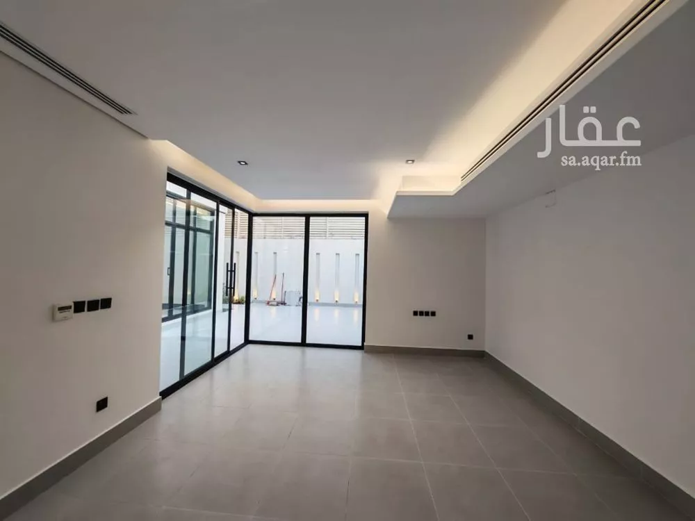 فيلا 5 غرف في الياسمين 13