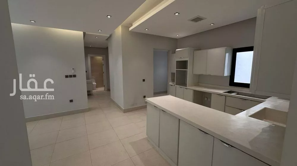 4 bedroom apartment in Al Malqa 15