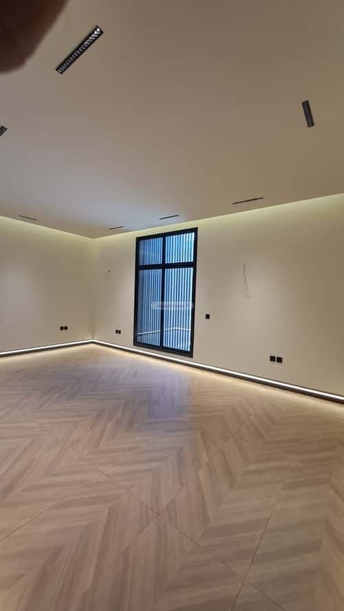 فيلا 4 غرف في الشراع 16