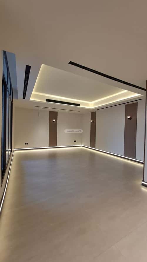 فيلا 4 غرف في الشراع 3