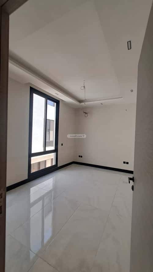 4 bedroom villa in Al Shiraa 9