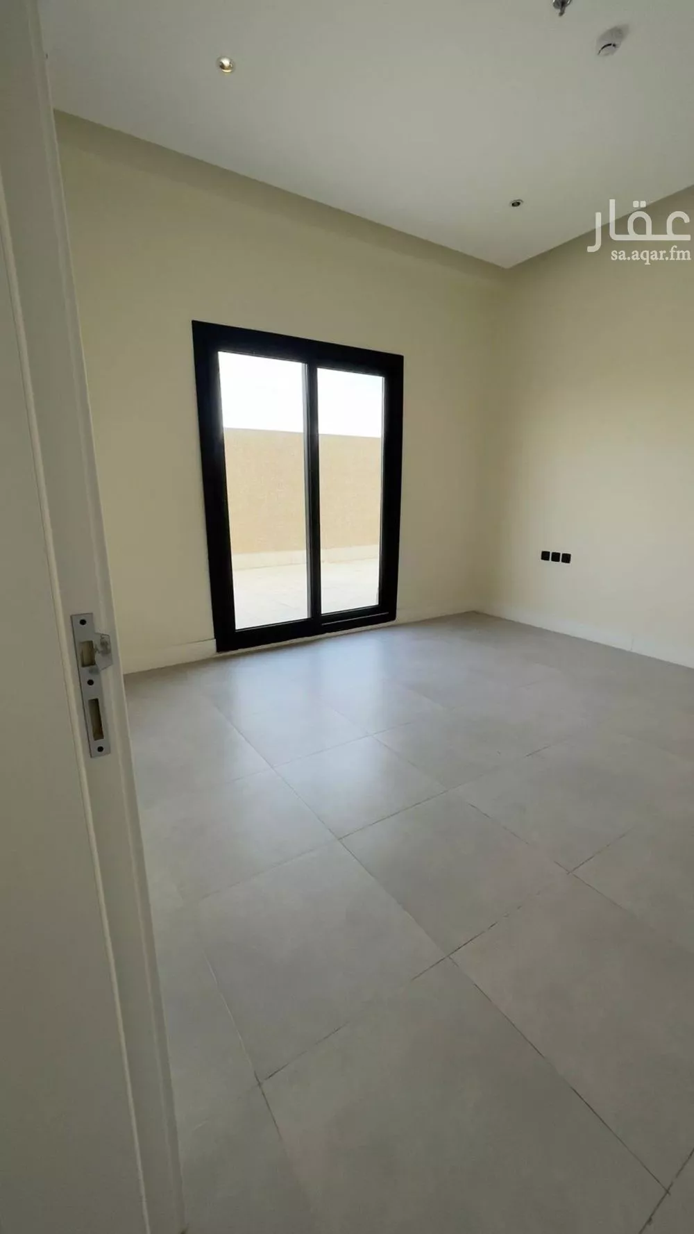 شقة 3 غرف في النهضة 3