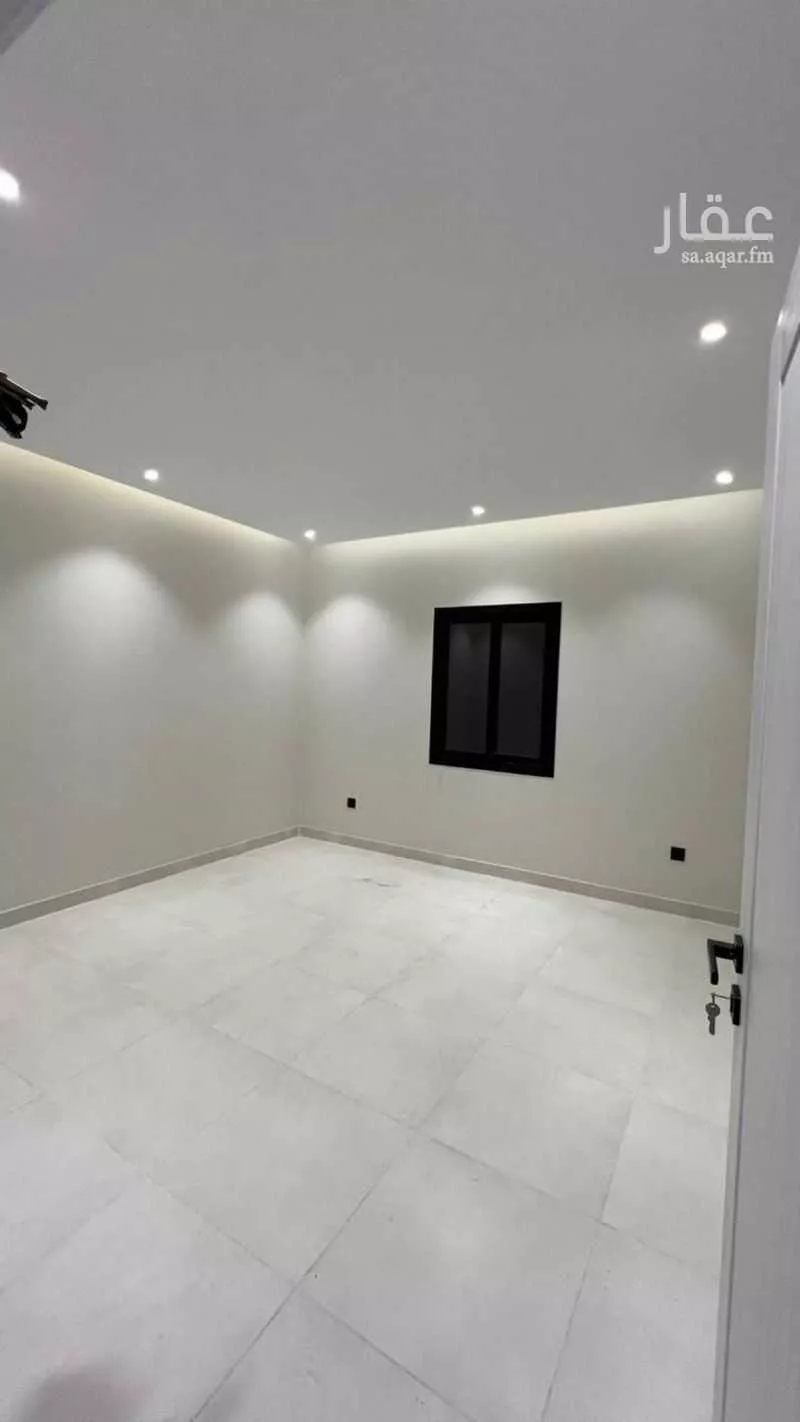4 bedroom apartment in Al Manar 6