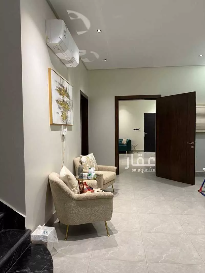 4 bedroom villa in Dhahrat Al Badiah 7