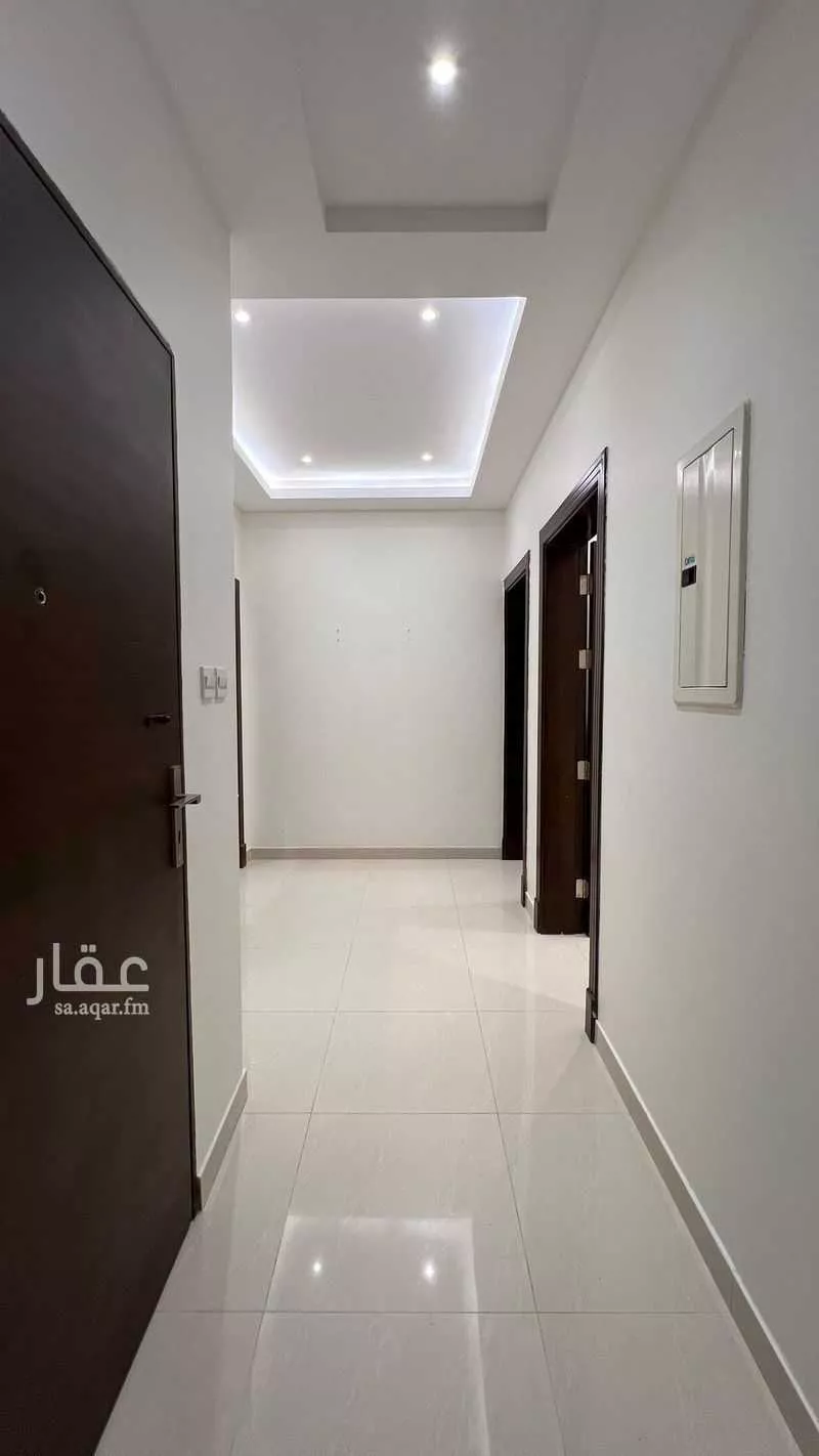 شقة 3 غرف في النخيل 7